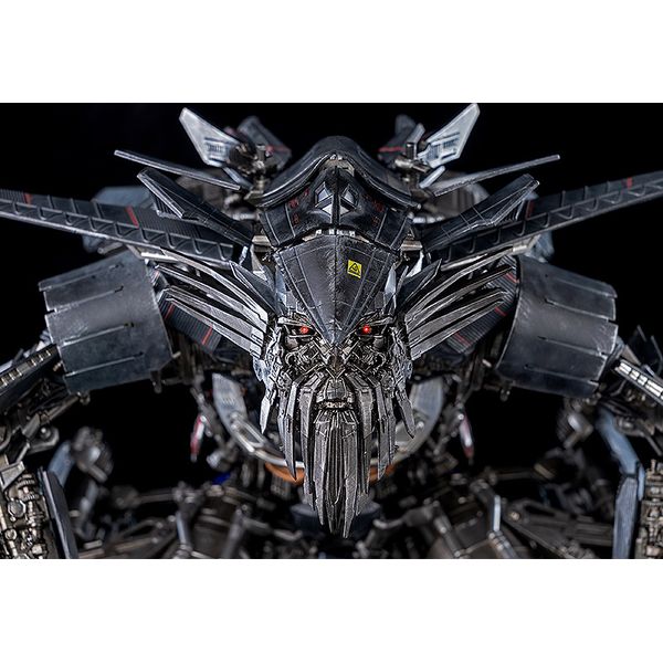 超人気 トランスフォーマー holdmeback.com threezero